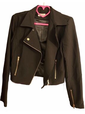 Lumiér by Bariano Black Cropped Moto Jacket with Zip Details - Size S